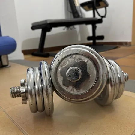 Alforra 1-t2-centro-praias-levadas Tatil Evi Câmara de Lobos