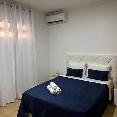 Tatil Evi Alforra 1-t2-centro-praias-levadas Câmara de Lobos