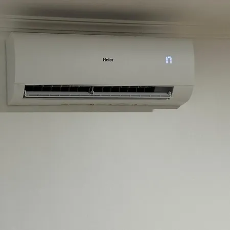 Alforra 1-t2-centro-praias-levadas 펜션 *