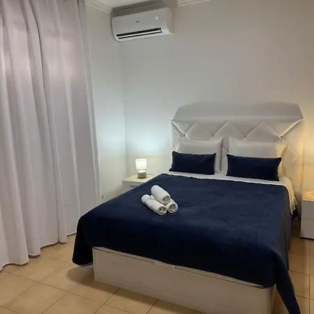 Holiday home Alforra 1-t2-centro-praias-levadas Camara de Lobos