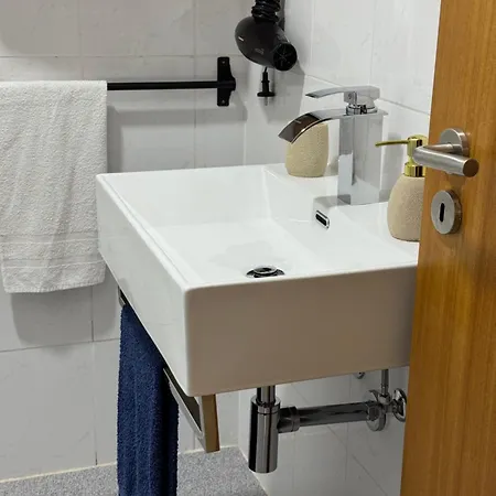 Holiday home Alforra 1-t2-centro-praias-levadas *