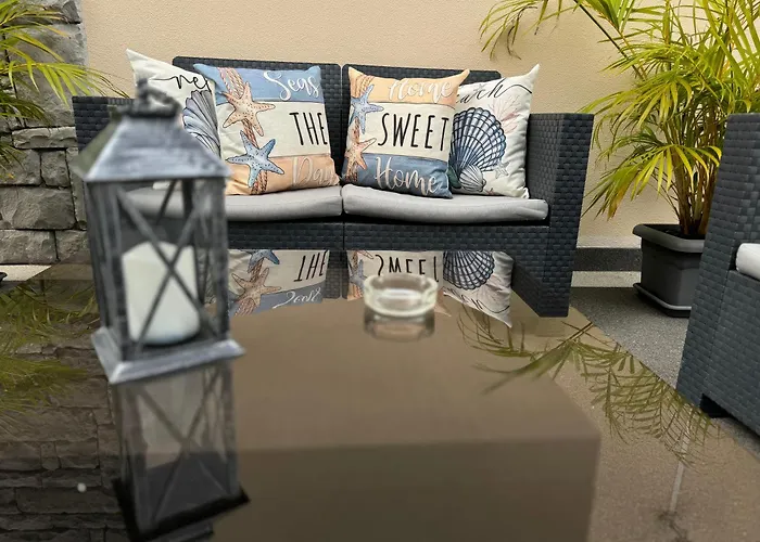 Alforra 1-t2-centro-praias-levadas Hébergement de vacances Câmara de Lobos