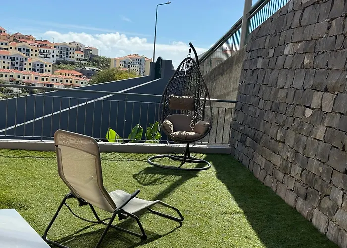 Alforra 1-t2-centro-praias-levadas