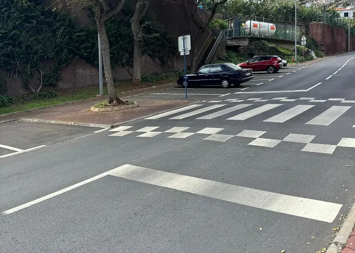 Hébergement de vacances Alforra 1-t2-centro-praias-levadas Câmara de Lobos