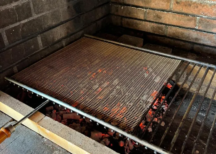 Alforra 1-t2-centro-praias-levadas Câmara de Lobos