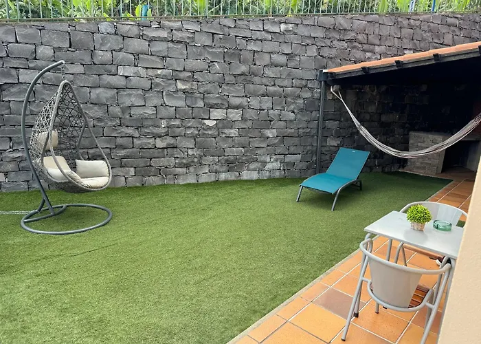 Alforra 1-t2-centro-praias-levadas *