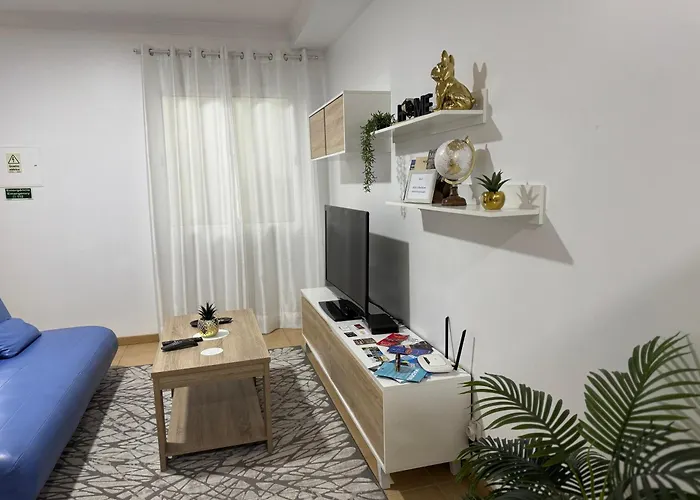 Alforra 1-t2-centro-praias-levadas Câmara de Lobos