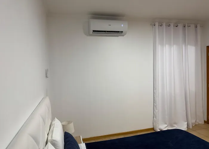 Hébergement de vacances Alforra 1-t2-centro-praias-levadas Câmara de Lobos